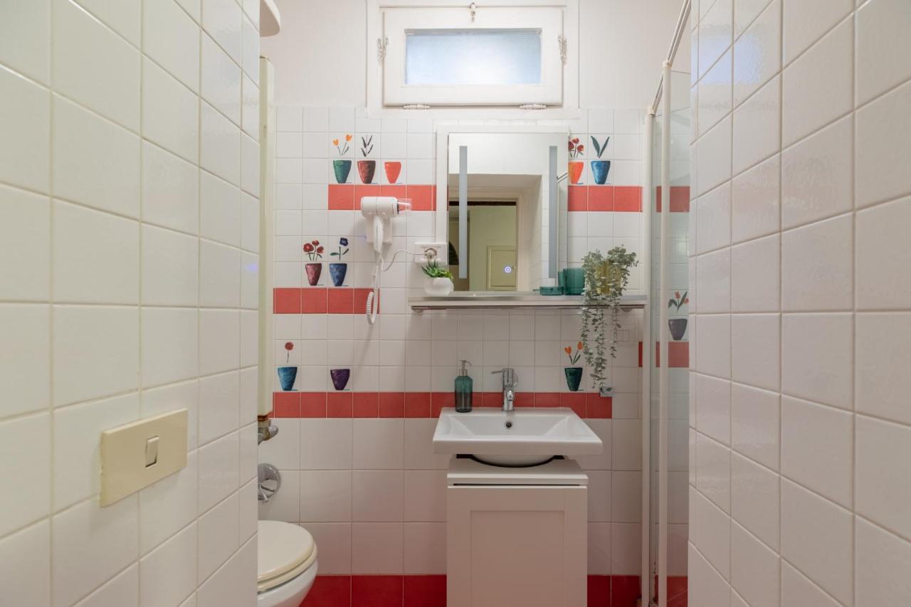Iflat Comfy Apartament In Campo De' Fiori Roma Exterior foto